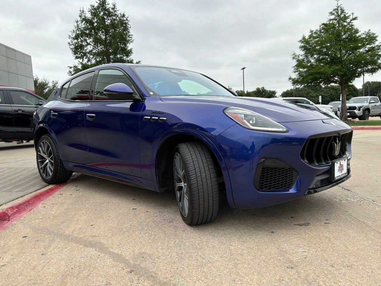 Used 2023 Maserati Grecale Modena AWD/4WD image 4