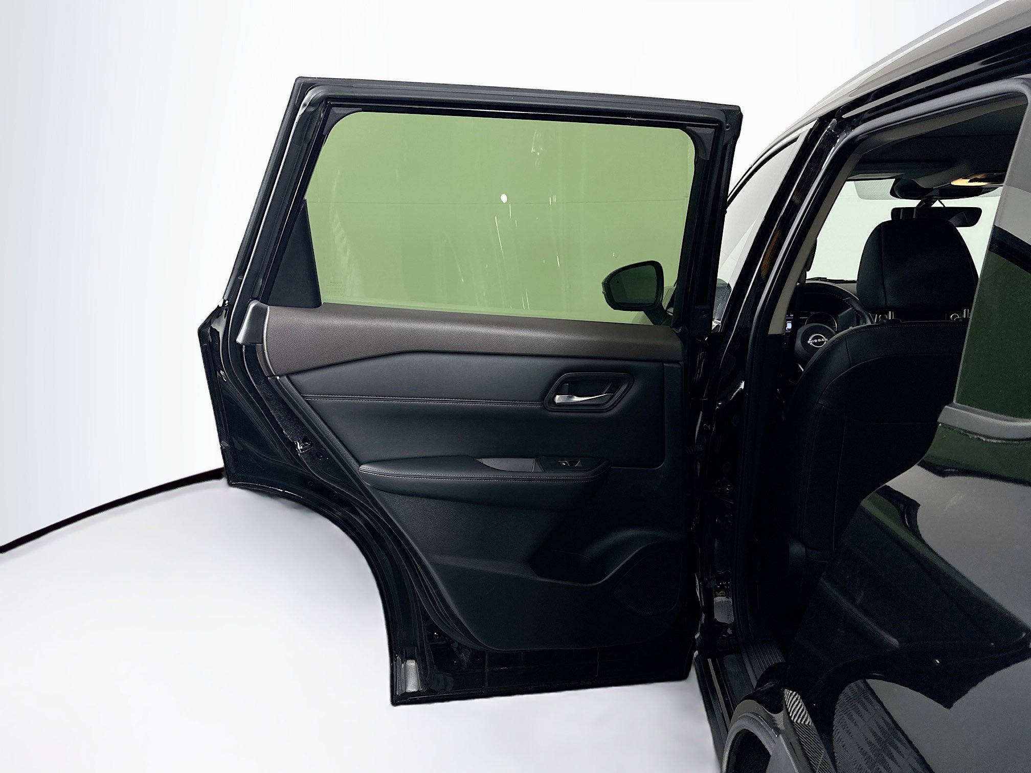 Used 2023 Nissan Rogue SL image 26