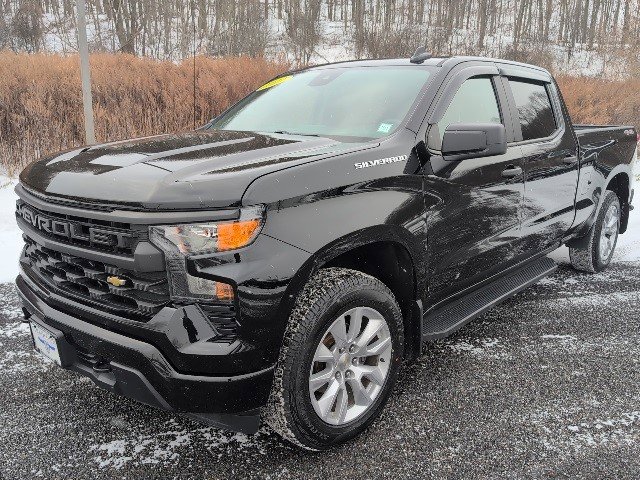 Certified 2022 Chevrolet Silverado 1500 Custom image 1