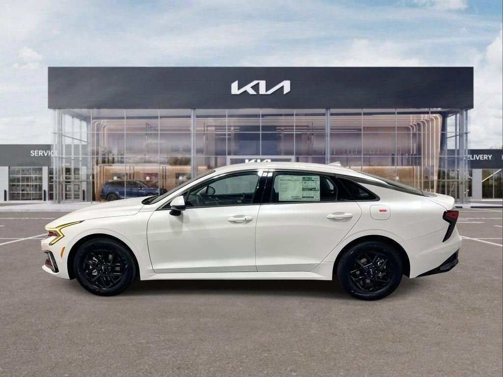 New 2026 Kia K5 LXS FWD image 4
