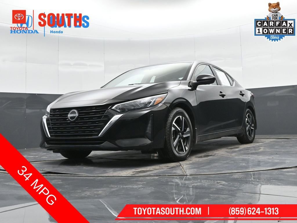 Used 2025 Nissan Sentra SV image 41