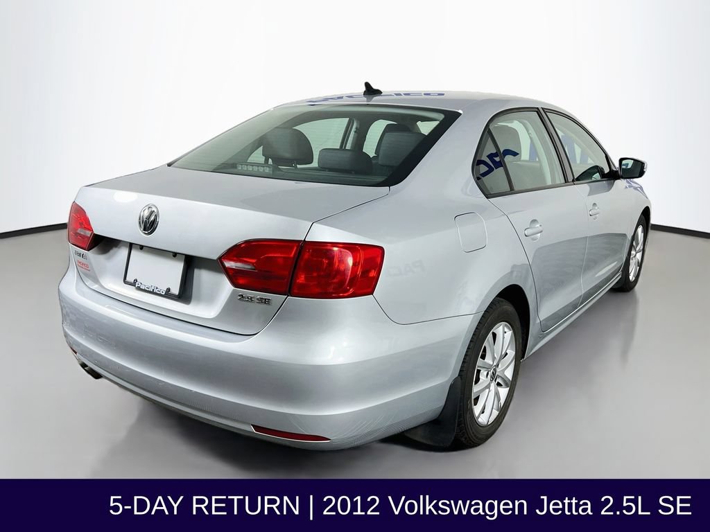 Used 2012 Volkswagen Jetta SE FWD image 8