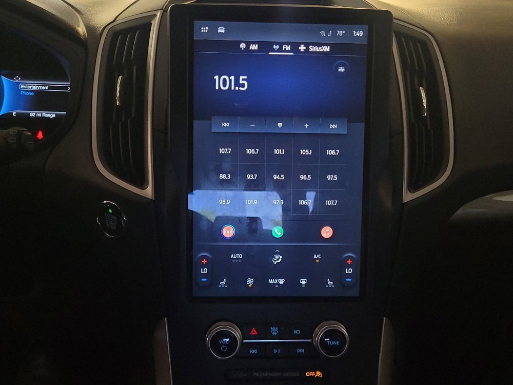 Used 2023 Ford Edge SEL image 25