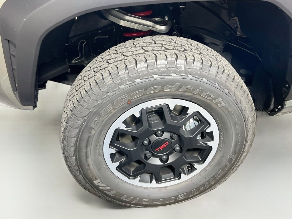 New 2026 Toyota Tacoma TRD Off-Road AWD/4WD image 13