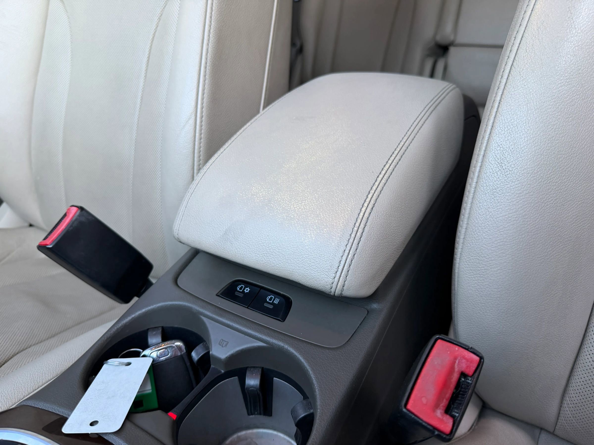 Used 2012 Audi Q5 3.2 Prestige image 31