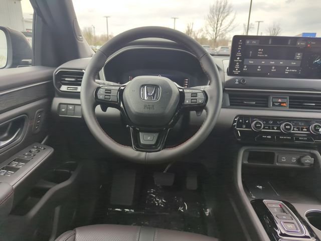 New 2026 Honda Pilot Black Edition image 14