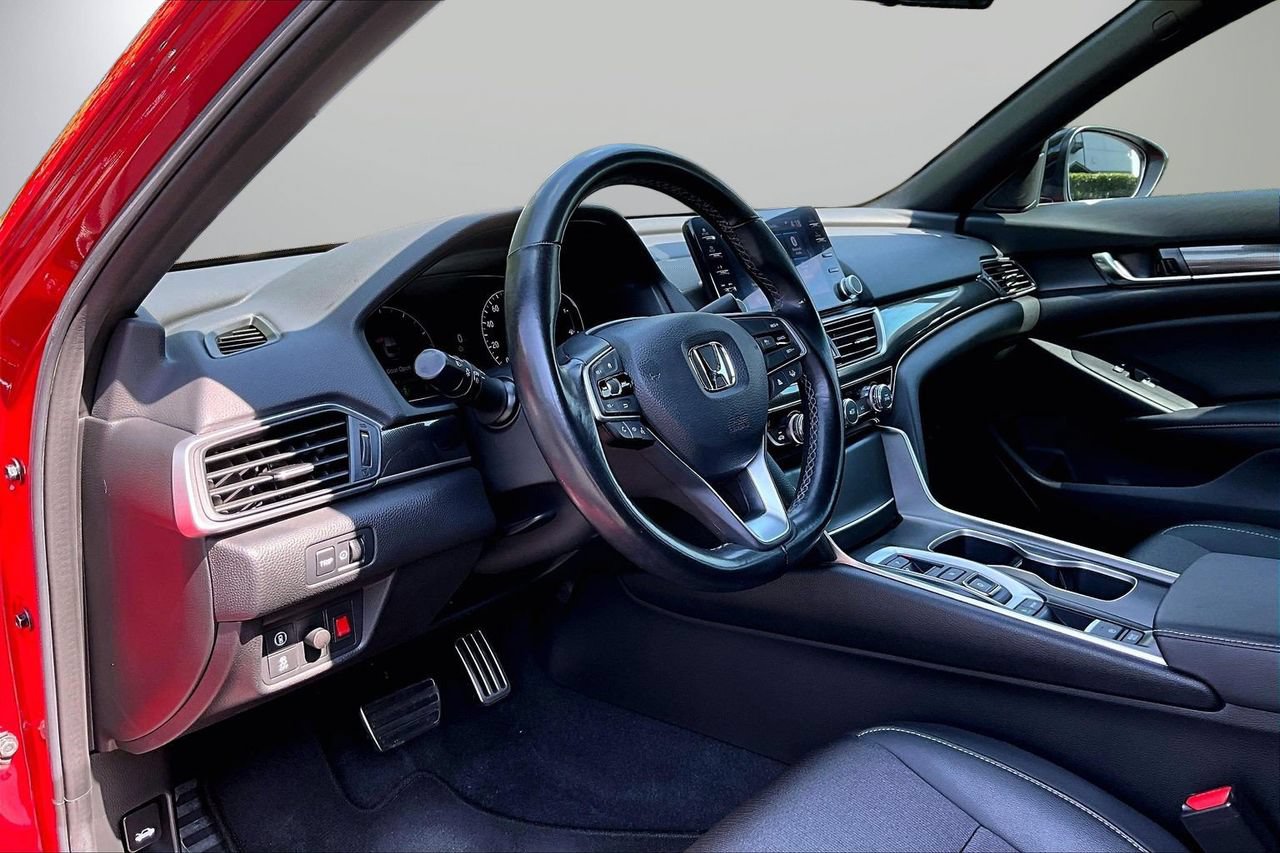 Used 2021 Honda Accord Sport image 19