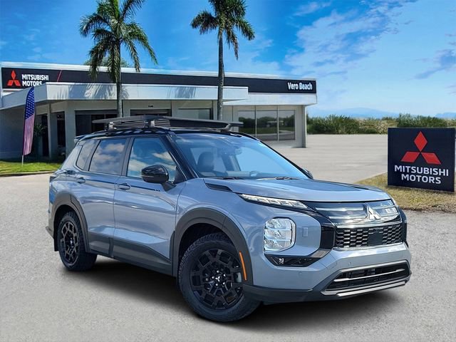 New 2025 Mitsubishi Outlander AWD image 1