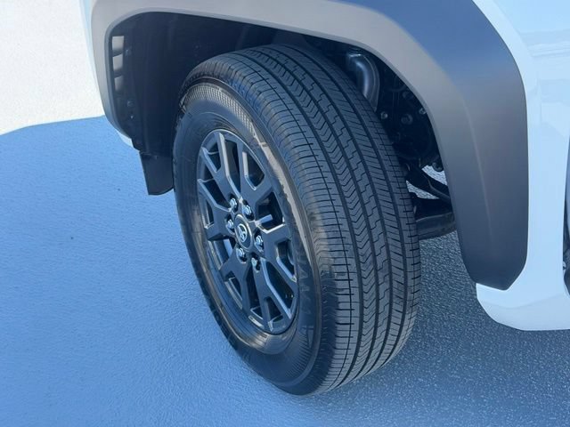 Certified 2025 Toyota 4Runner SR5 AWD/4WD image 29