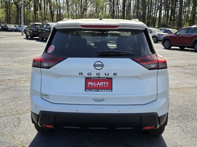 New 2026 Nissan Rogue SV FWD image 8