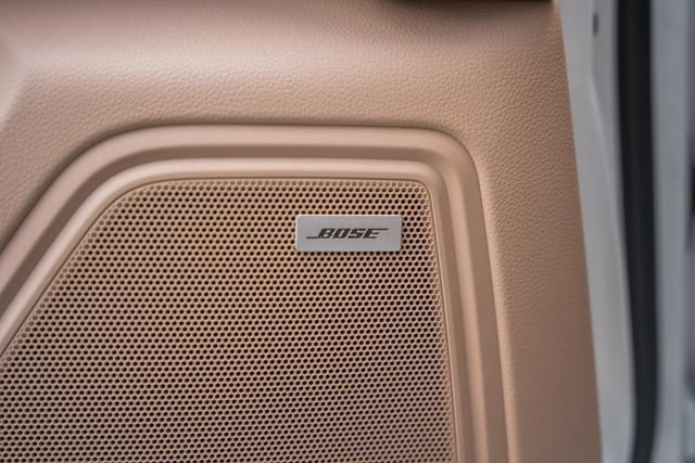 Used 2021 Porsche Macan AWD/4WD image 44