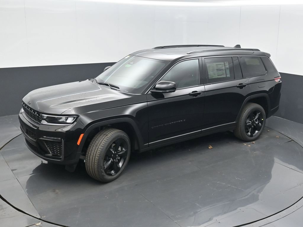 New 2026 Jeep Grand Cherokee L Limited w/ Limited Altitude Package AWD/4WD image 39