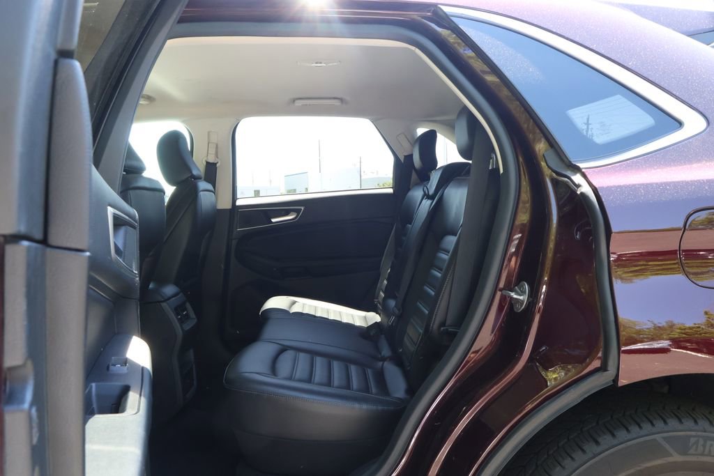 Used 2024 Ford Edge SEL AWD/4WD image 43