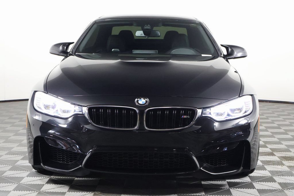 Used 2016 BMW M4 Convertible RWD image 2