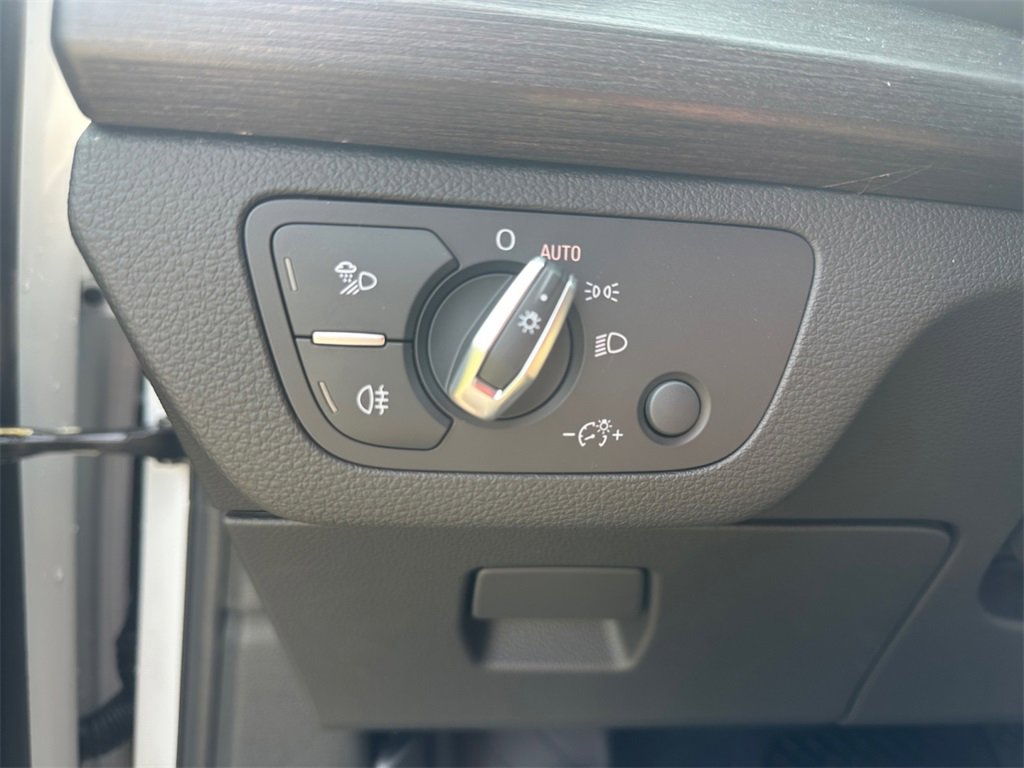 Certified 2025 Audi Q5 2.0T Premium Plus w/ Premium Plus Package image 25