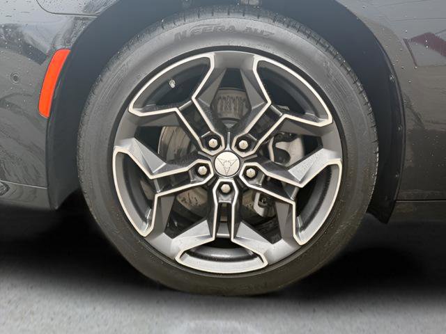 Used 2025 Dodge Charger R/T w/ Plus Group image 10