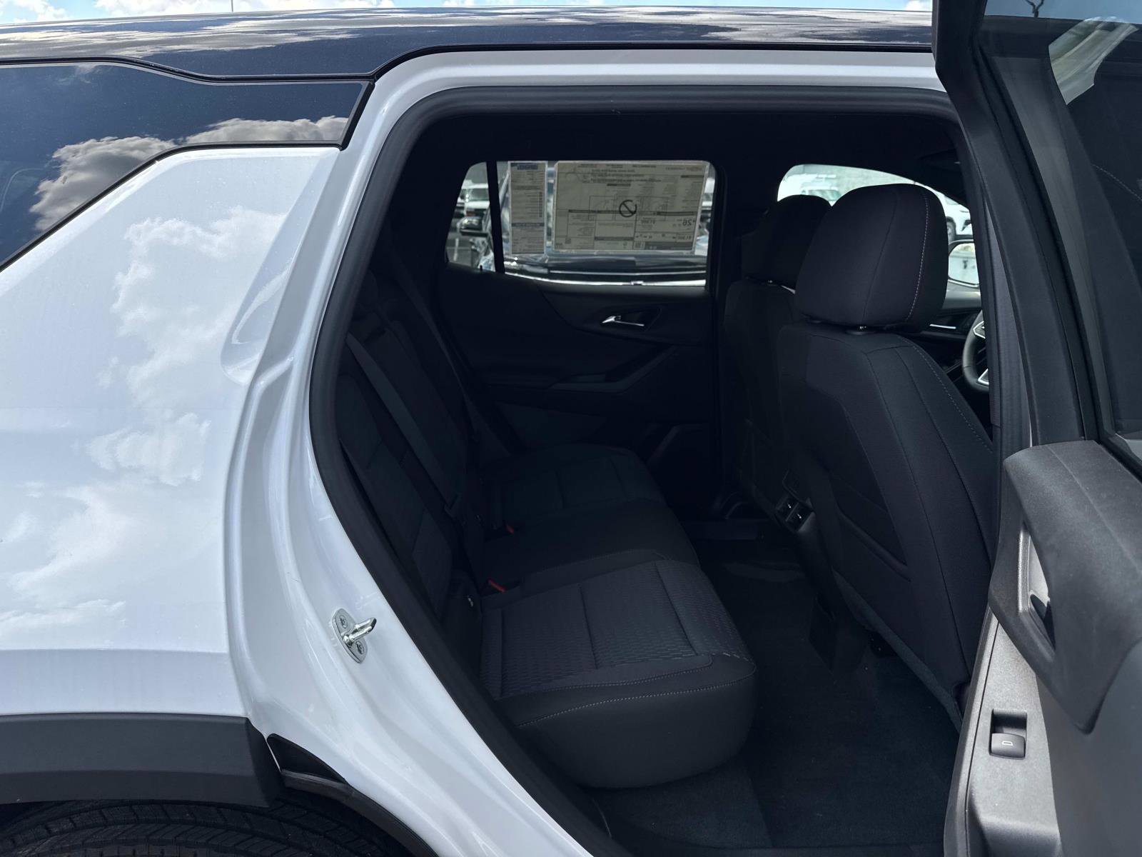 New 2026 Chevrolet Equinox LT w/ Safety and Technology Package image 13