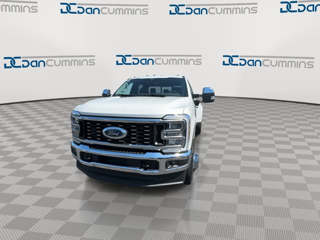 New 2026 Ford F350 Lariat image 3