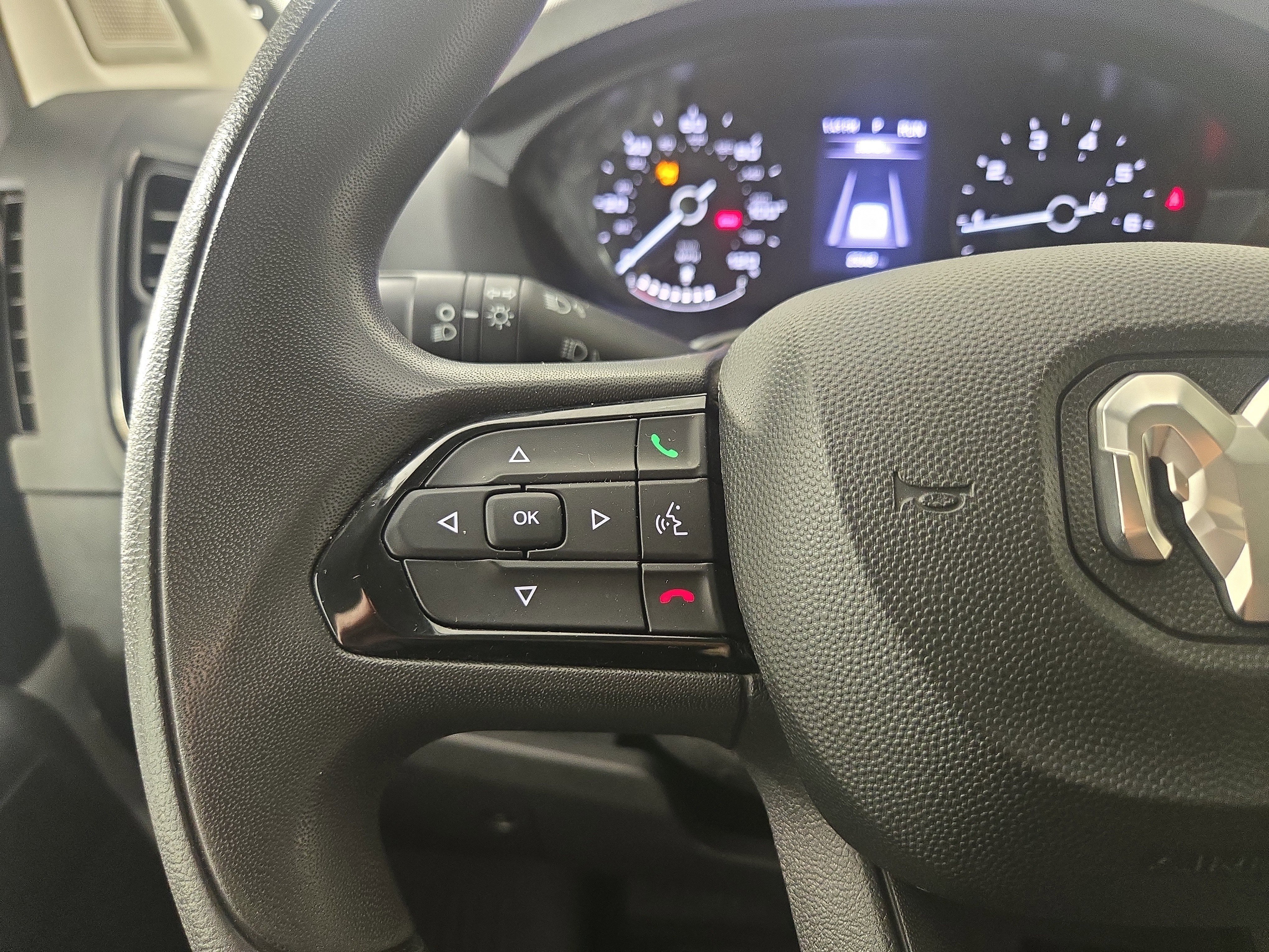 Used 2025 RAM ProMaster 2500 w/ Safety Group FWD image 16