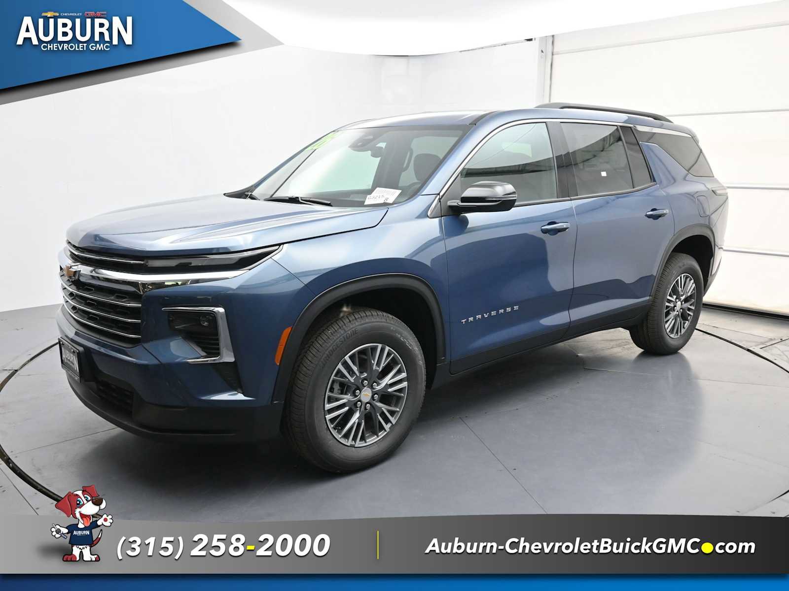 New 2026 Chevrolet Traverse LT w/ LPO, Floor Liner Package image 1