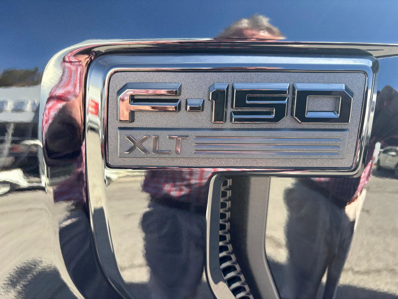 New 2026 Ford F150 XLT w/ Equipment Group 302A MID image 9