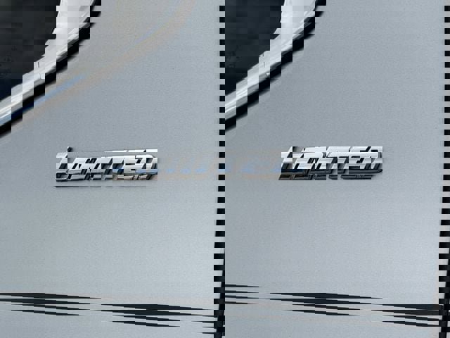 Used 2024 Toyota Tundra Limited image 9