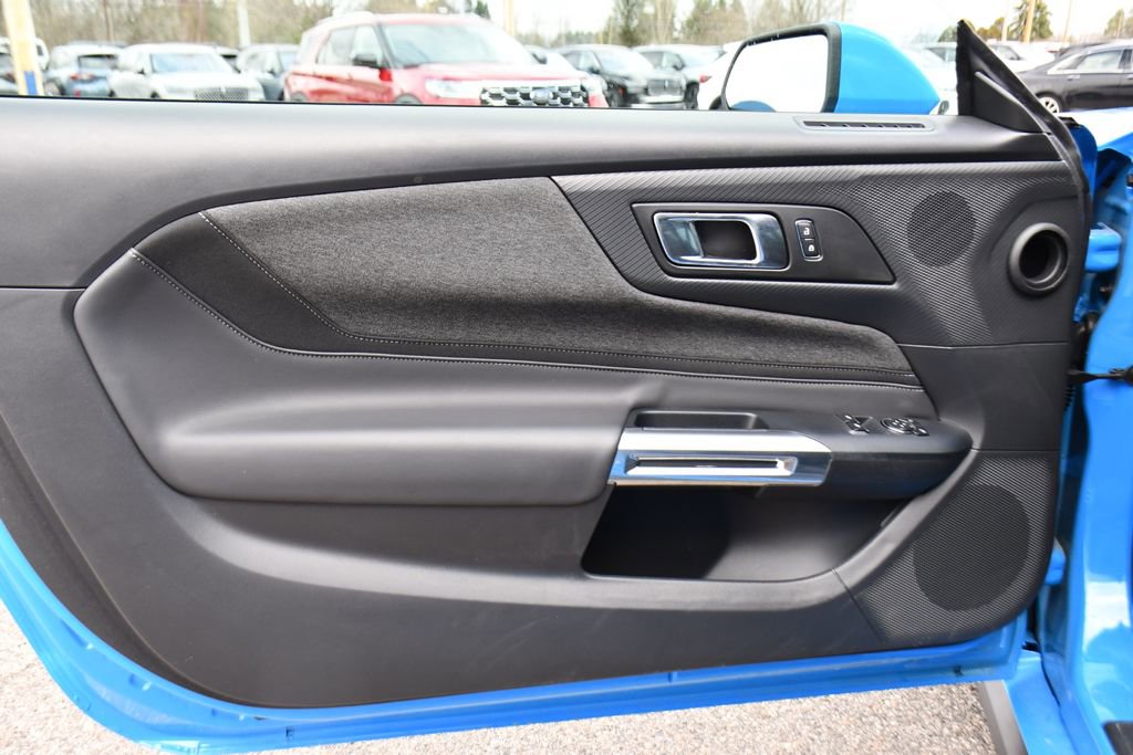 Used 2024 Ford Mustang Coupe image 20