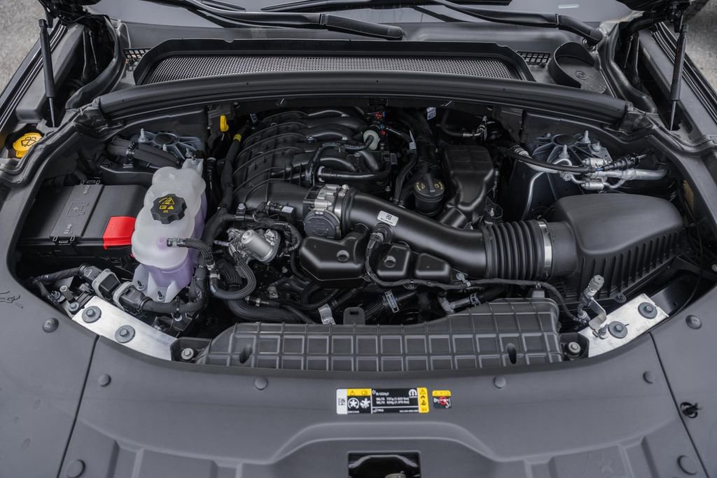 New 2025 Jeep Grand Cherokee Laredo X w/ Luxury Tech Group I image 18