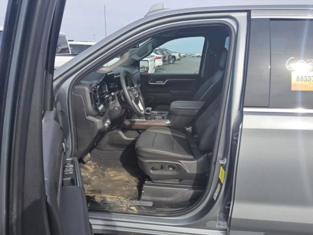 Used 2025 GMC Sierra 1500 SLT w/ SLT Premium Package image 5