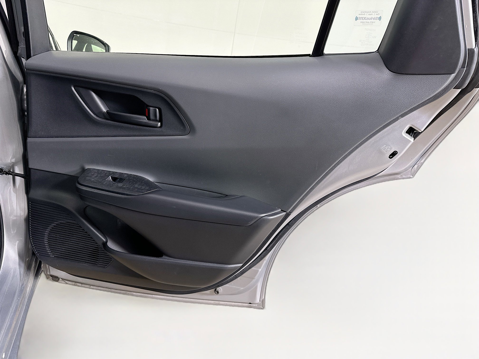 Used 2024 Toyota Prius LE image 28