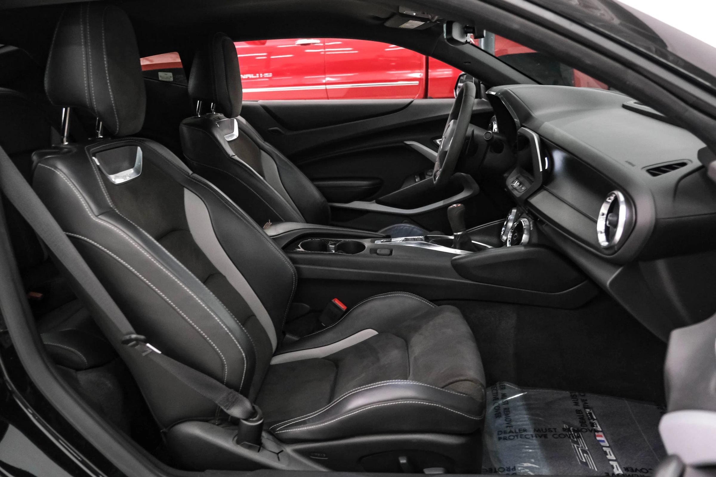 Used 2019 Chevrolet Camaro SS RWD image 34