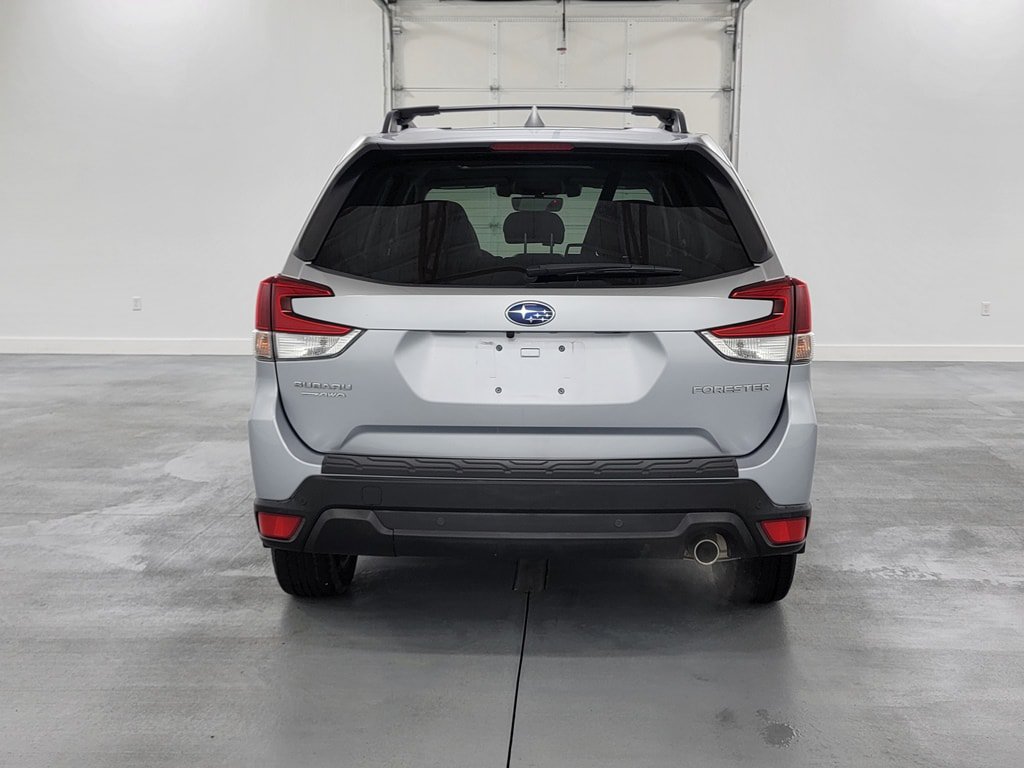 Used 2020 Subaru Forester Limited w/ Popular Package #3 AWD/4WD image 8