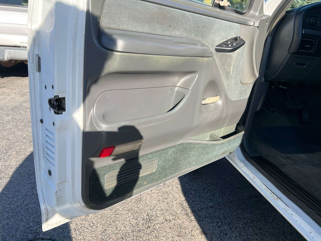 Used 1992 Ford Bronco image 9