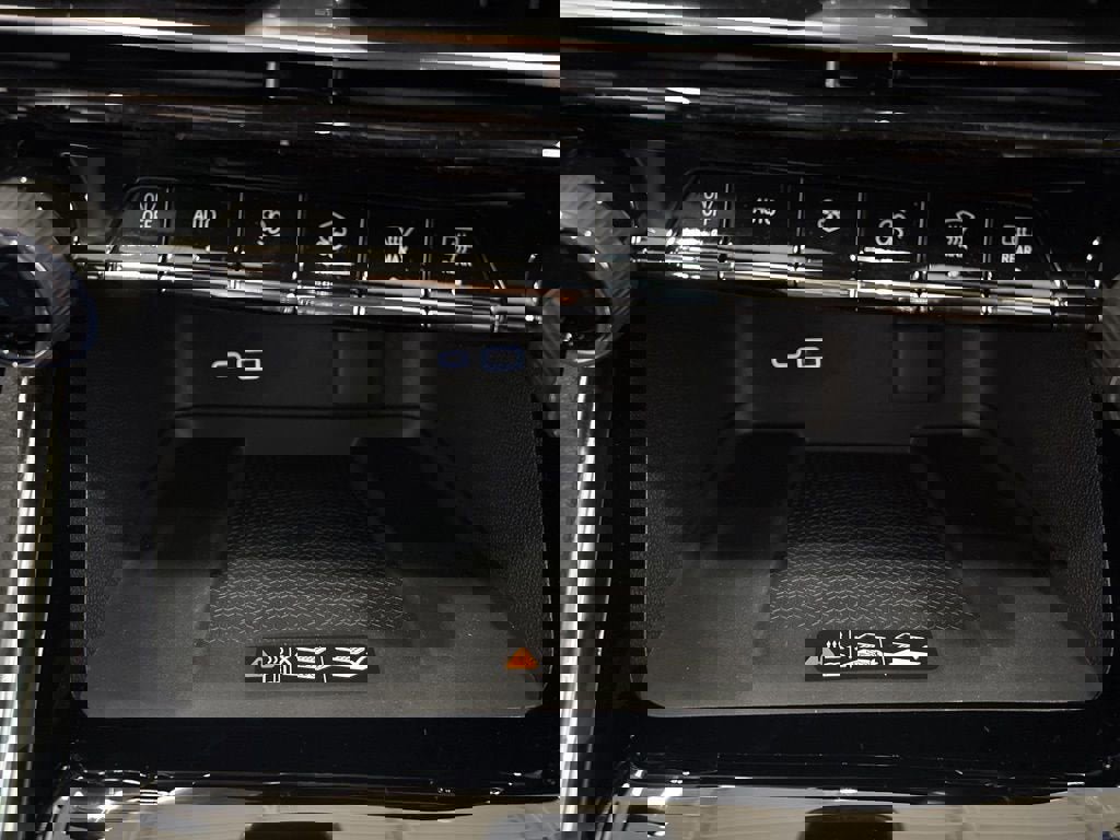 New 2026 Chevrolet Traverse LT AWD/4WD image 18