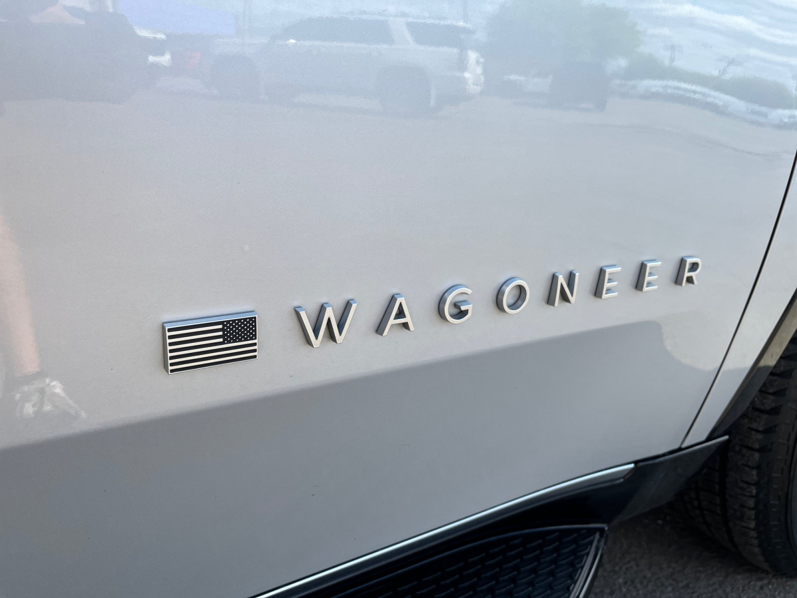 Used 2024 Jeep Wagoneer Series III AWD/4WD image 31