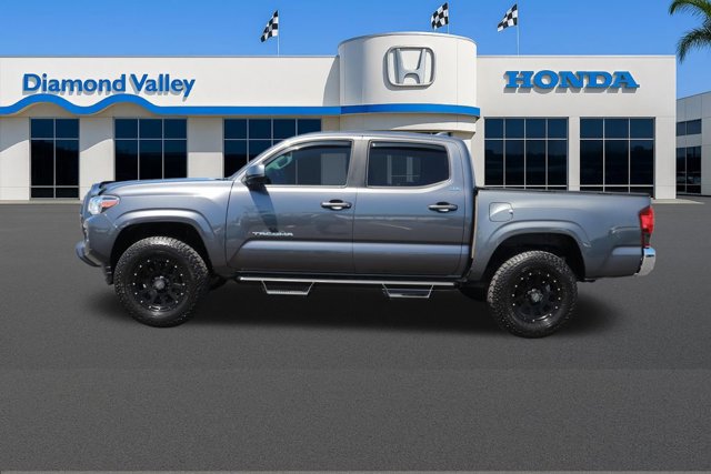 Used 2021 Toyota Tacoma SR5 RWD image 7