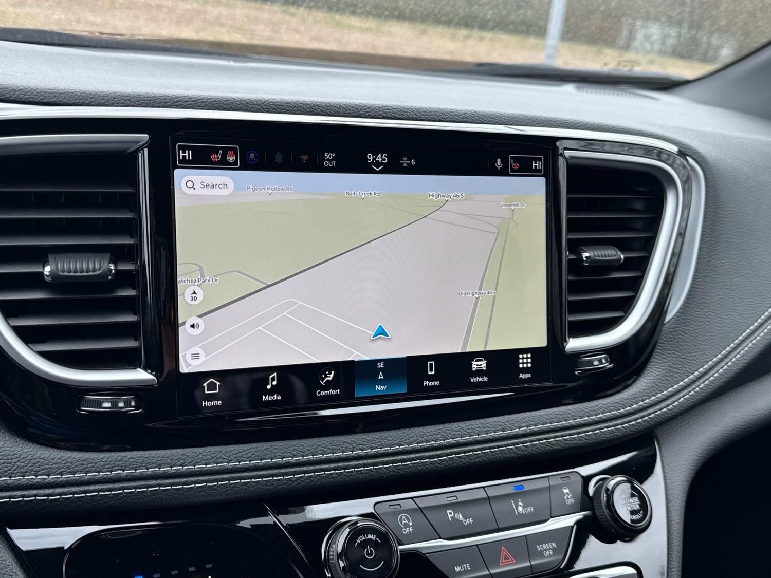 New 2026 Chrysler Pacifica Limited FWD image 38