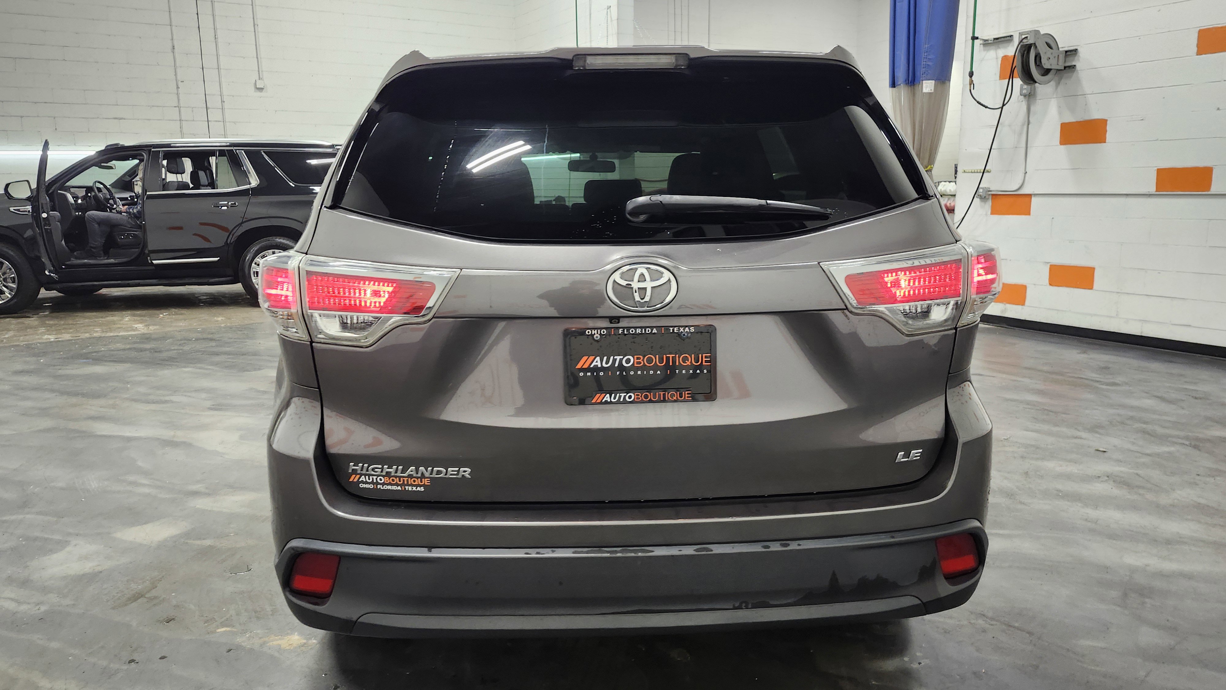 Used 2015 Toyota Highlander LE image 13