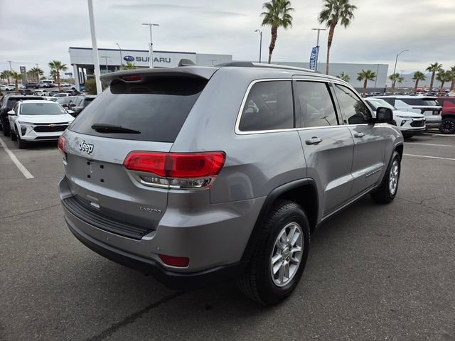 Used 2019 Jeep Grand Cherokee Laredo image 6