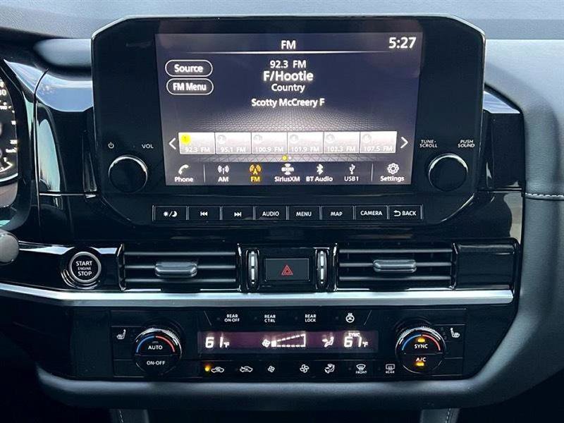 Used 2023 Nissan Pathfinder SL w/ Lighting Package (N92) image 32