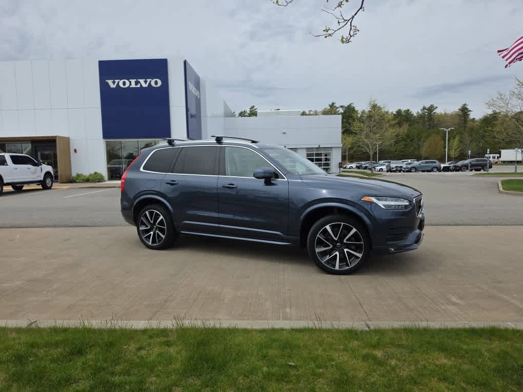 Used 2021 Volvo XC90 T6 Momentum w/ Climate Package AWD/4WD image 2