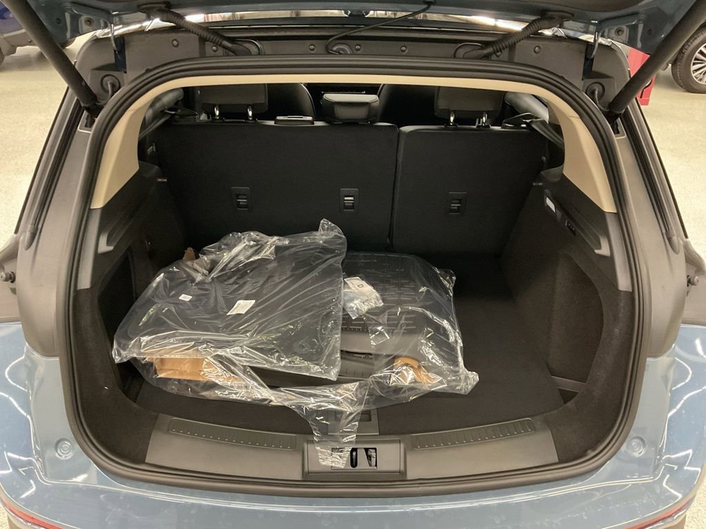 New 2026 Lincoln Corsair Premiere image 22