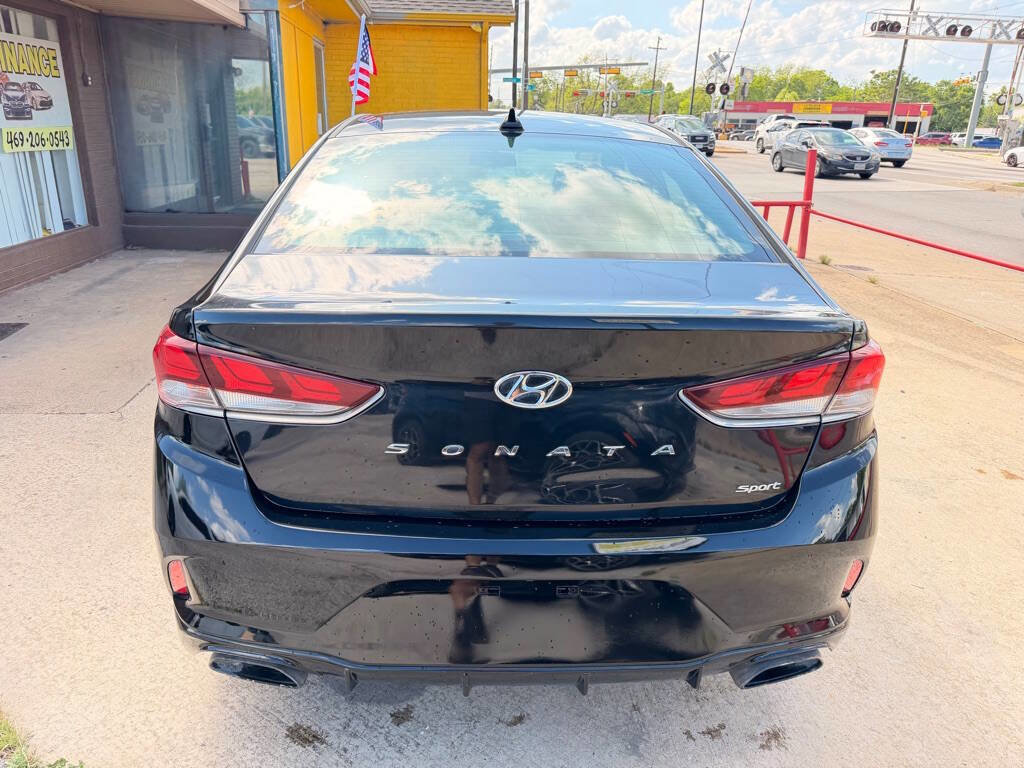 Used 2018 Hyundai Sonata Sport FWD image 4