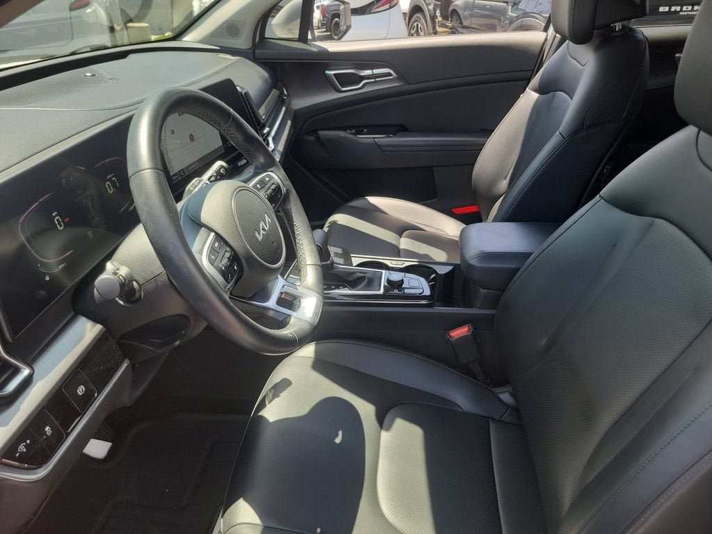 Used 2024 Kia Sportage EX FWD image 15