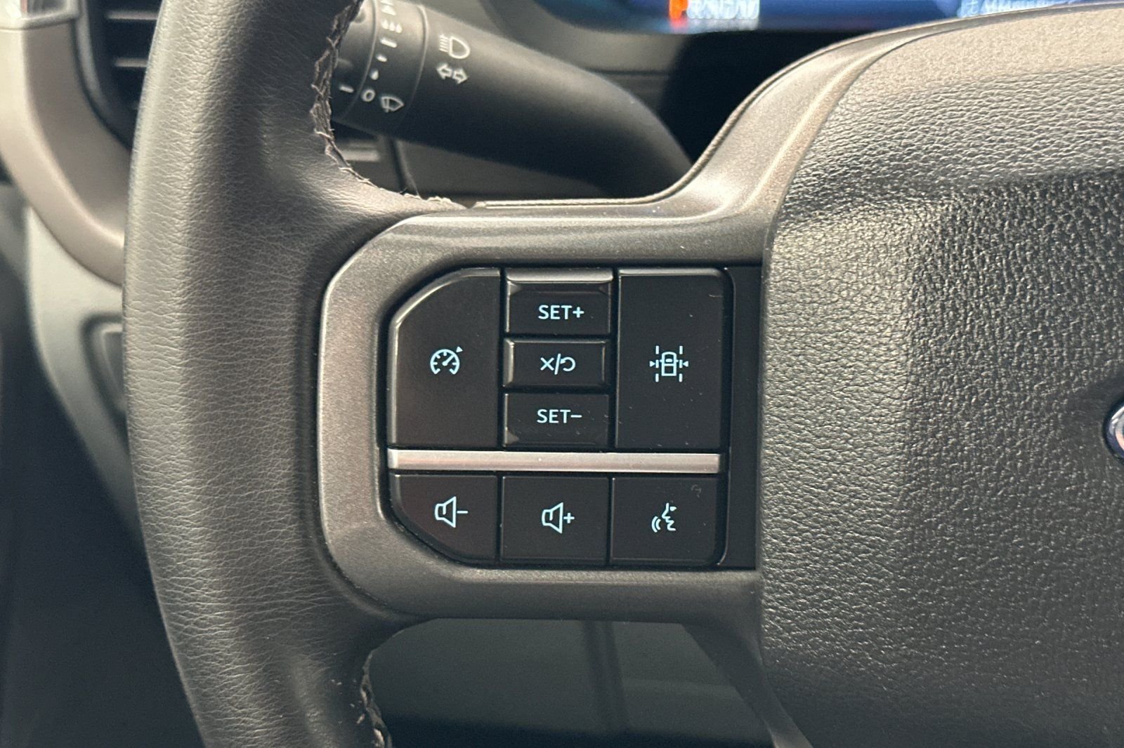 Used 2025 Ford F150 XLT w/ Equipment Group 301A Standard AWD/4WD image 24