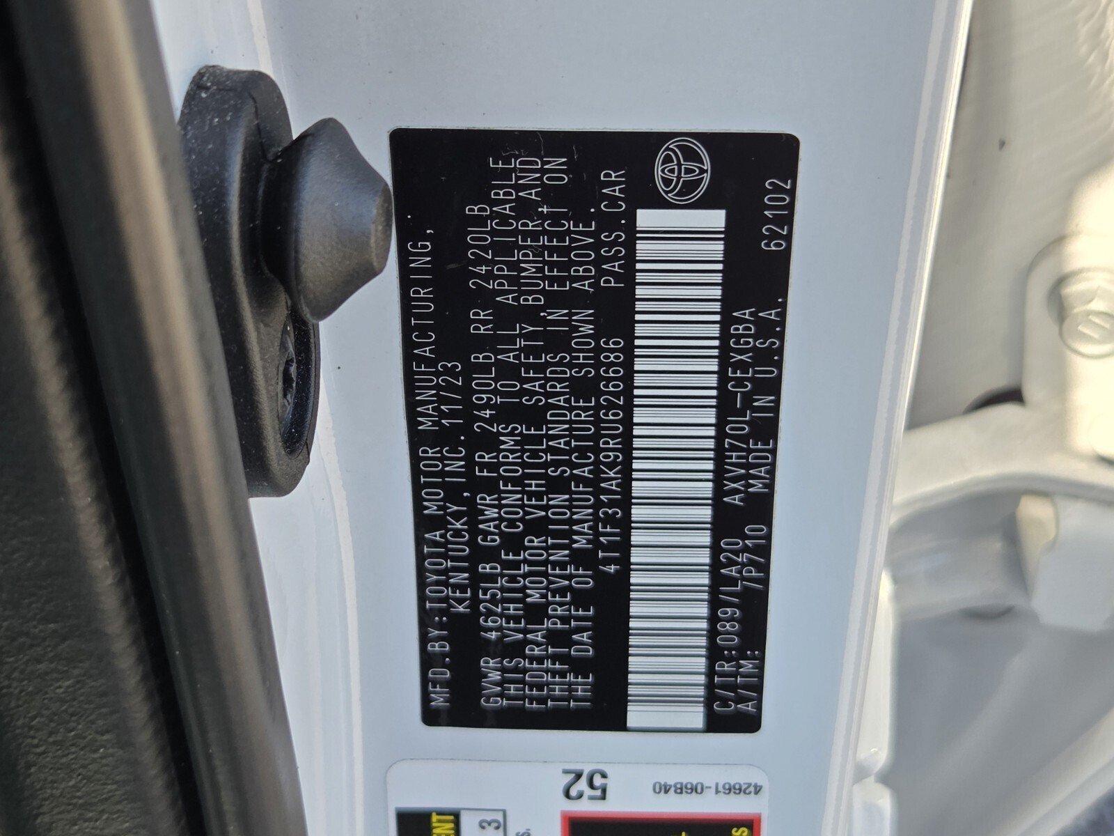 Certified 2024 Toyota Camry XLE w/ Navigation Package FWD image 34