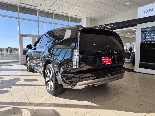 New 2026 Hyundai Ioniq 9 SEL image 4