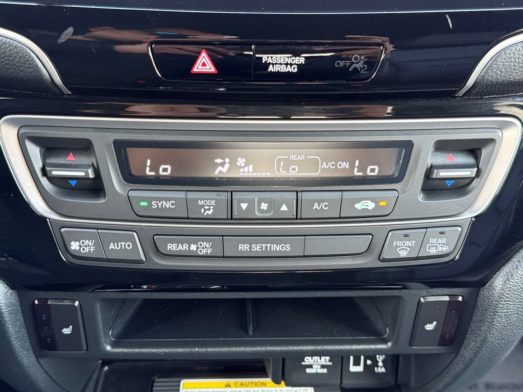 Used 2023 Honda Ridgeline Black Edition image 17