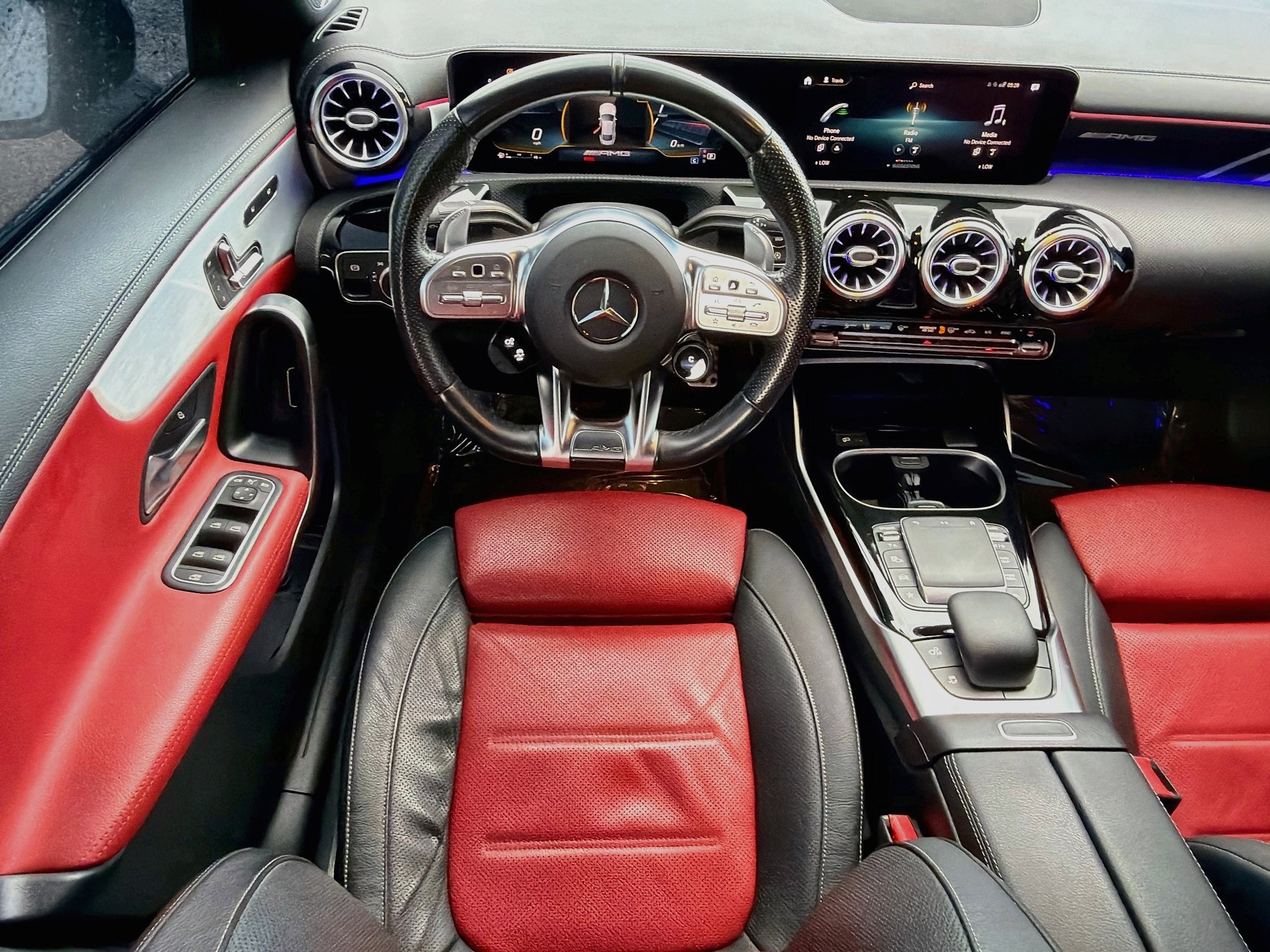 Used 2021 Mercedes-Benz CLA 35 AMG 4MATIC image 16