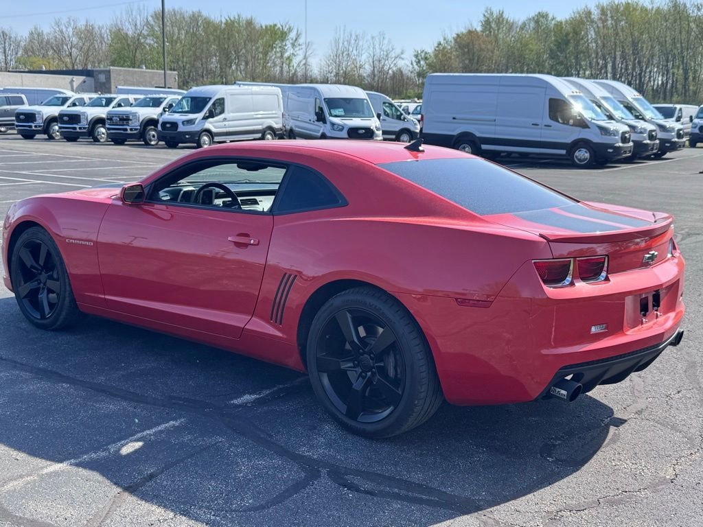 Used 2010 Chevrolet Camaro SS w/ RS Package RWD image 6